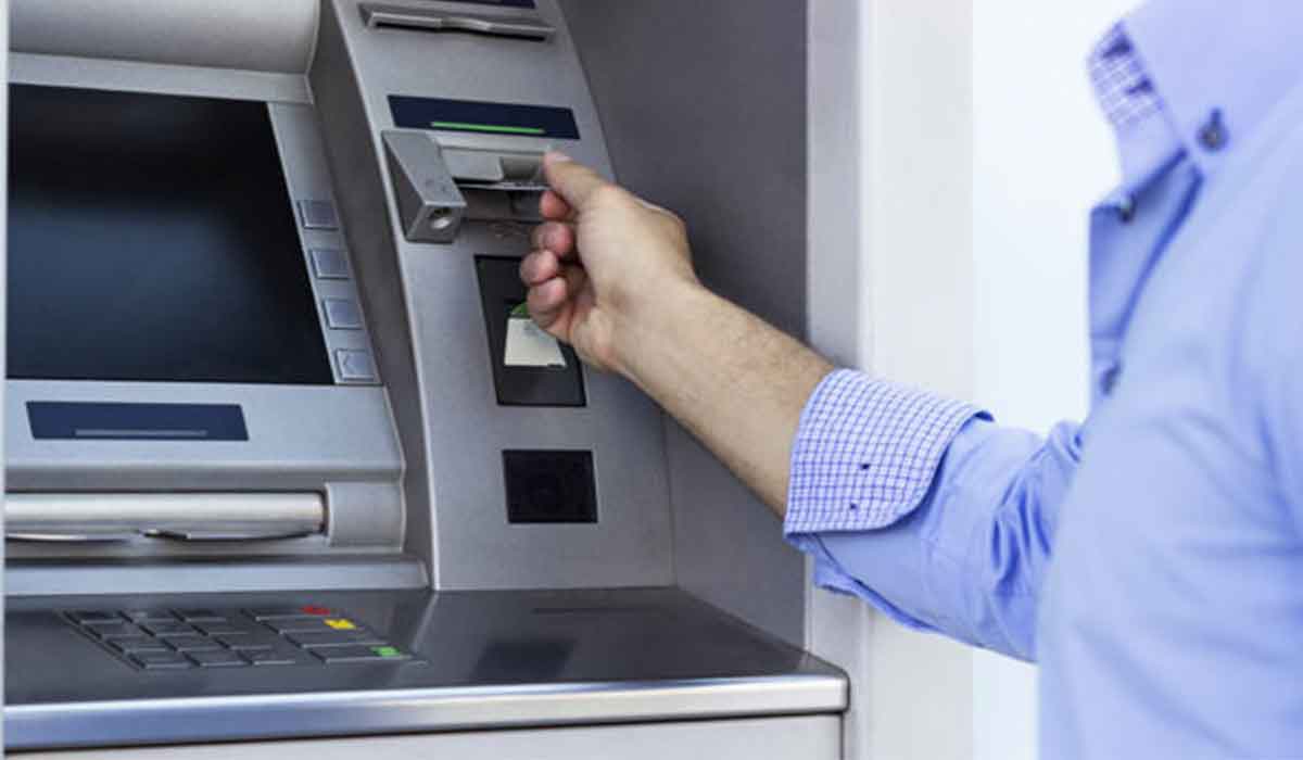 Numerarul este in pericol: riscul unei lovituri la bancomat
