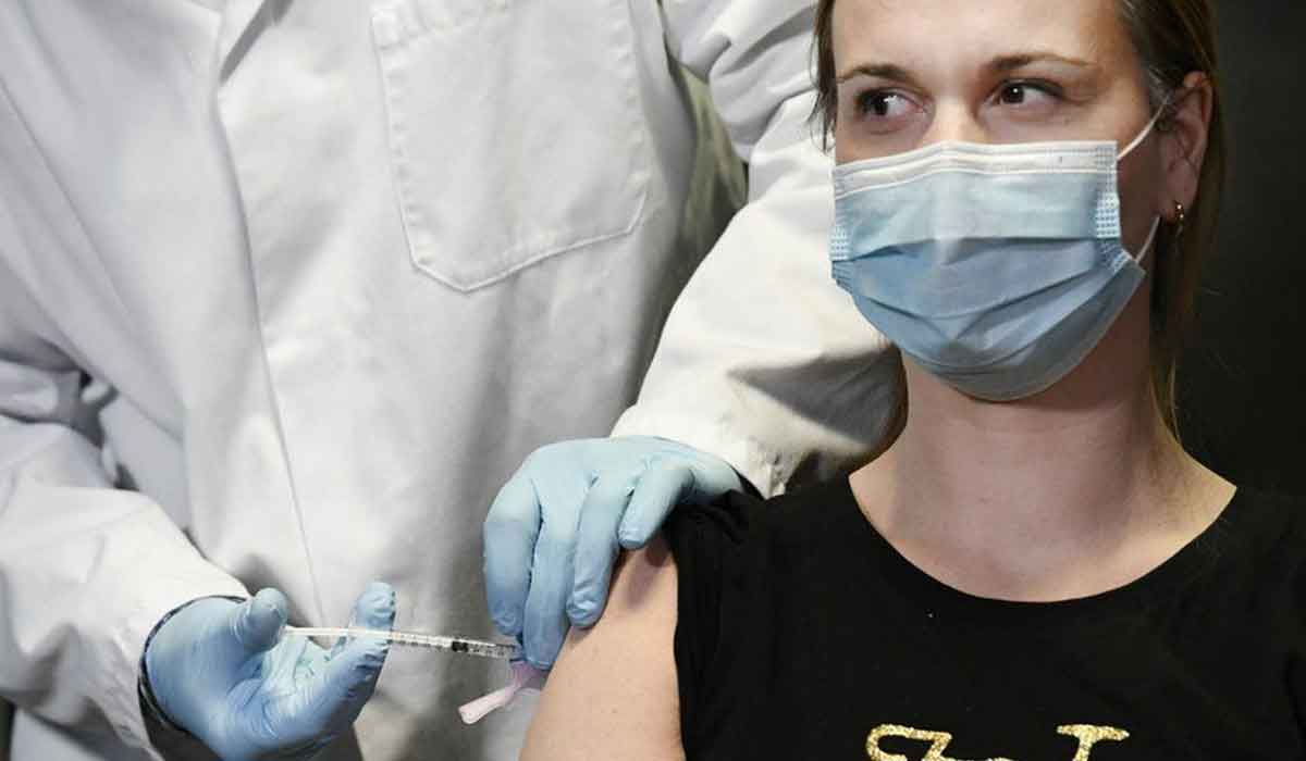 Madridul opreste vaccinarile timp de doua saptamani, din cauza lipsei dozelor