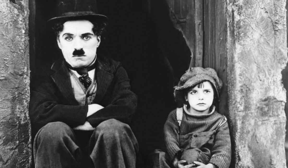 „Nu am fost un inger, dar am incercat sa fiu OM. Incearca si tu!” Lectia de viata EMOTIONANTA a lui Charlie Chaplin: „Azi este randul tau! Eu voi muri, tu iti continui viata”