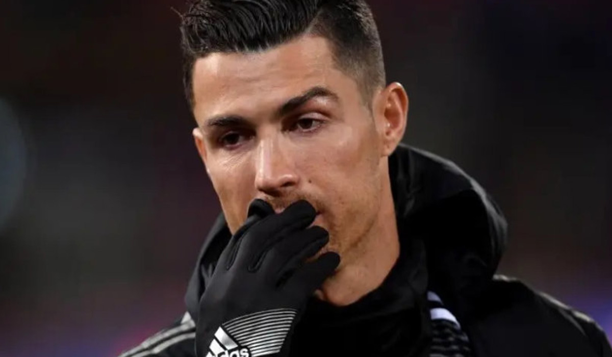 Cristiano Ronaldo, ingenunchiat de durere: „Suntem cu totii devastati de aceasta pierdere si va rugam”