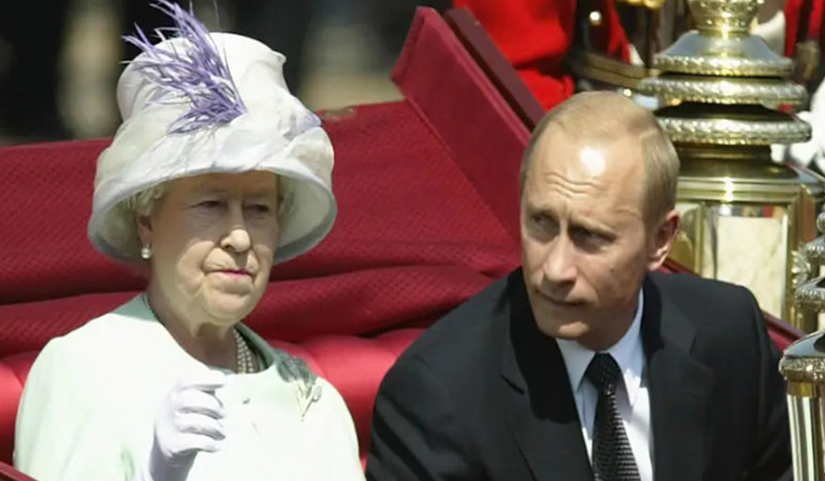 Putin si-a exprimat „cele mai profunde condoleante” pentru moartea reginei Elisabeta intr-o telegrama adresata regelui Charles al III-lea