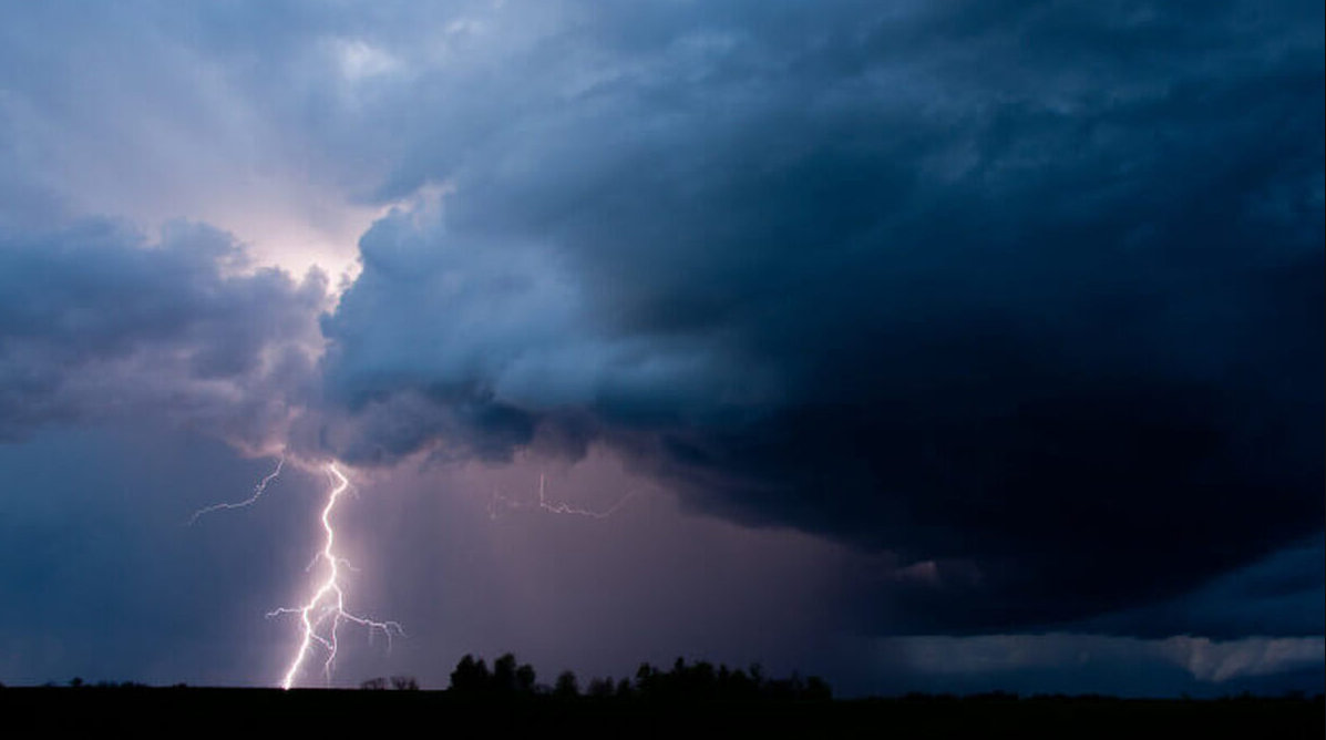 Alerta ANM. Vremea o ia razna. Meteorologii au schimbat iar prognoza.