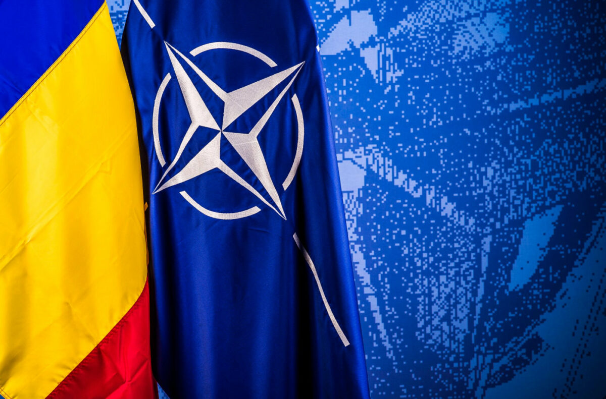 Sondaj in ziua alegerilor! Cati romani vor ca Romania sa iasa din NATO si UE