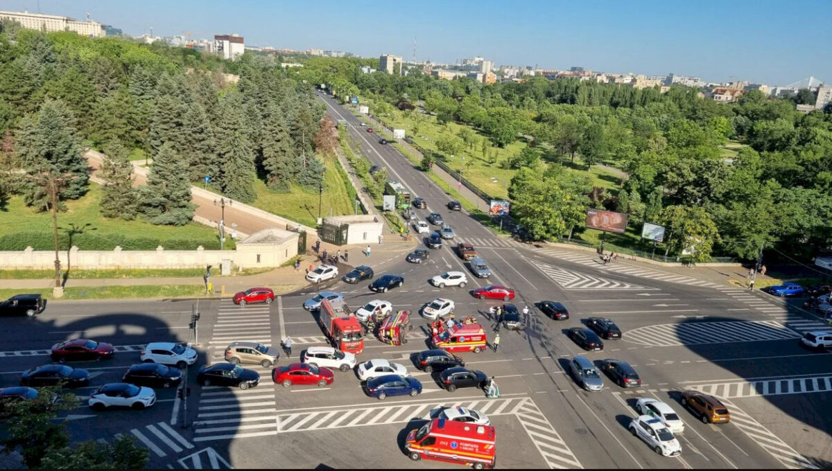 Accident grav in Capitala. Mai multe echipaje de salvare au fost trimise de urgenta la fata locului.