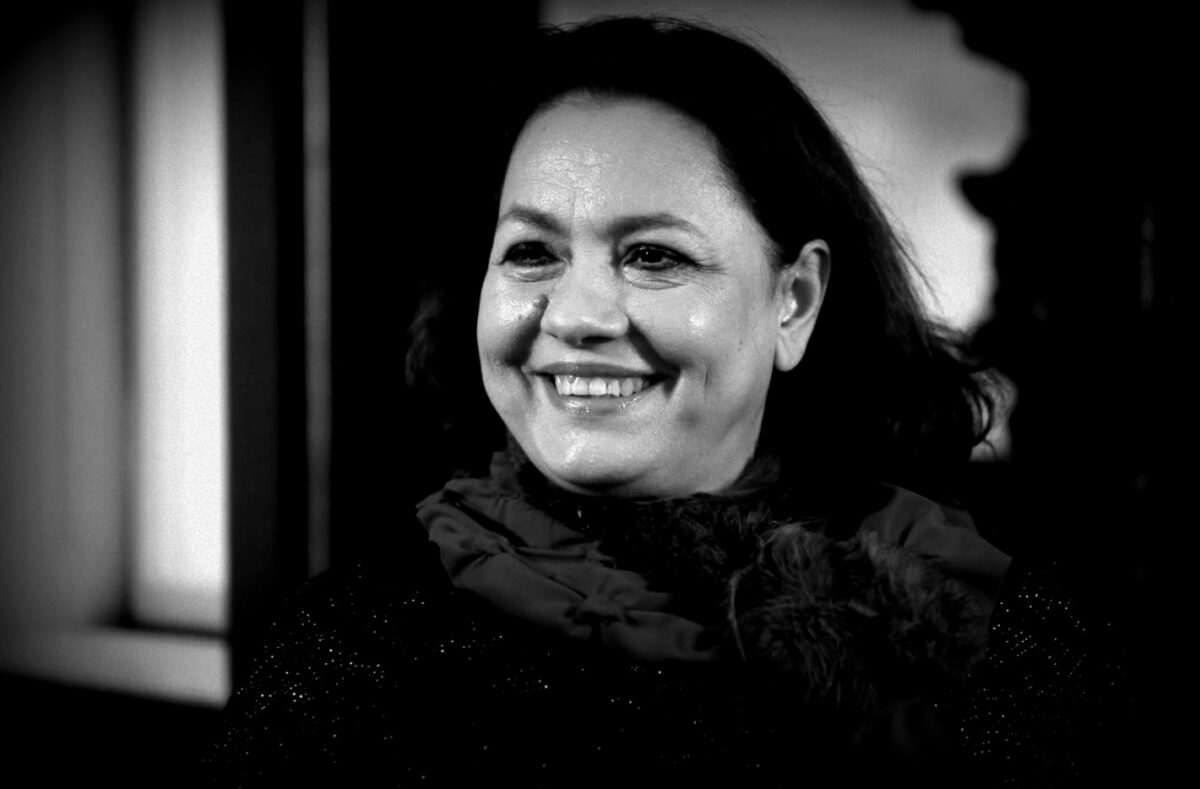 Doliu in lumea artistica din Romania. S-a stins una dintre cele mai valoroase voci romanesti