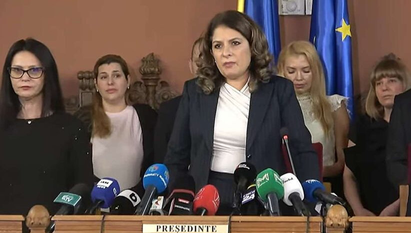 Sefa Curtii de Apel, Liana Arsenie, ii pune la zid pe judecatorii aparuti in filmul Recorder care critica justitia:  „Un judecator cu trecut in servicii si o judecatoare care lua 4 ani bani ilegal de la stat pentru decontarea chiriei”
