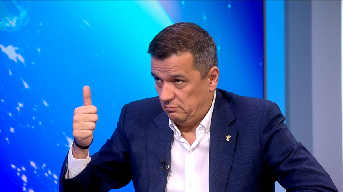 Grindeanu il pune la zid pe Ministrul Apararii, dupa ce o drona ruseasca a lovit un bloc din Galati: „Sa lase declaratiile politice si sa se ocupe de inzestrarea Armatei”