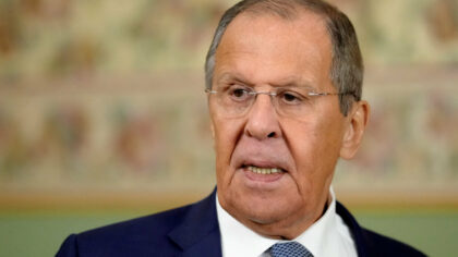 Ministrul rus de Externe, Serghei...
