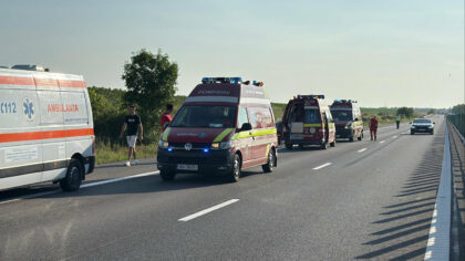 MOMENTE DE GROAZA. Un autocar...