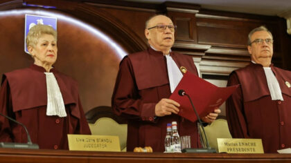 Sedinta fulger pentru numirea noilor...