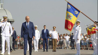 Bolojan, huiduit la Ziua Marinei:...