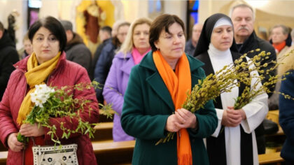 Florii 2026 la crestinii catolici....