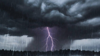 Meteorologii schimba iar prognoza. Noi...